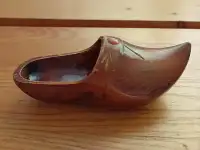 Деревянный сапожок, башмачок, туфелька. Из СССР.
