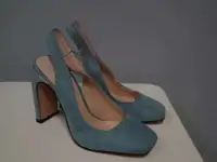 Новые женские туфли