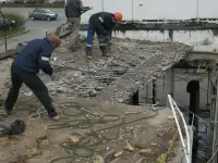 Разнорабочие