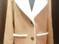 Продаётся женская дублёнка. Новая. Производство ZARA.