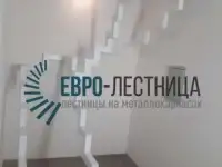 Металлокаркас для лестницы