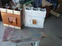 автоматические трехфазные выключатели, фотография 2