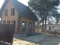 Бригада строителей строит под заказ дома коттедж дачи гараж помещений