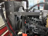 фронтальный погрузчик frontal 200 красный, фотография 3