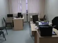 Сдаю рабочее место в офисе в самом центре города, пр. Ленина, д. 41