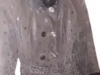 Продам куртка осень весна
