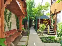 Отличный Отдых в Крыму. Алушта. Первая линия. Гостевой Дом Жасмин