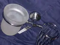 Держатель настенный для освежителя и щетки