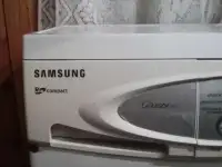 продам стиральную машину-автомат SAMSUNG на запчасти