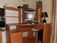 Компьютерный стол