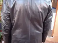 Пальто кожаное мужское  ИТАЛИЯ , внутри мутон с норковым воротником, фотография 2