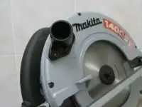 Продаю Пилу циркулярную МАКИТА 5705R новая