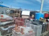 Шамотный и огнеупорный кирпич, кладочная огнестойкая смесь