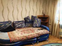 Продаю трехкомнатную квартиру, Нижний Буревестника 11