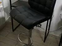 Барный стул регулируемый