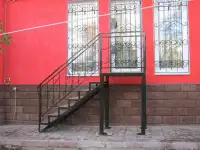 Перила кованые, входные группы, фотография 7