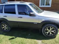 Chevrolet Niva 1.7 МТ, 2012