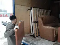Перевезем вашу мебель Грузчики помогут Вывезем мусор на газели