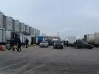 Требуются дворники