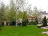 Помощник по хозяйству на коттедж