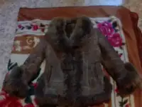 Продам 2 дубленки не дорого