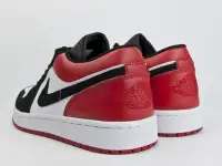 Nike Air Jordan 1 LOW Black Toe, фотография 2