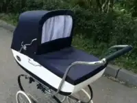 Коляска в дар