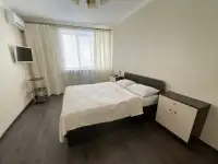 Квартира для отдыха, ул Орджоникидзе 84, кор 3