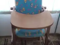 Продам стульчик детский