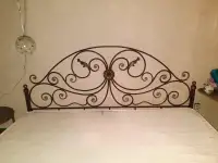 Продаётся кровать