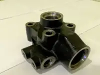 Юник,Тадано крышка распределителя