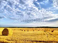 Продается земельный участок 4260 сот.