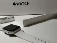 Продаются Apple Watch SE, фотография 3