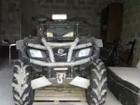 Продам квадроцикл BRP Can-Am Outlander 800