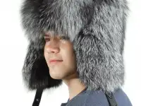 ЦЕЛЬНОМЕХОВАЯ ШАПКА ИЗ ЧЕРНОБУРКИ