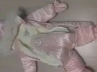 Продам зимний комбинезон с утеплителем