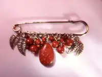 Декоративная брошь булавка с натуральными камнями ( разные, ручная работа), фотография 2