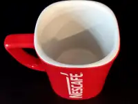 Кружка Nescafe красная, фотография 3