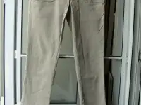 Брюки-джинсы женские BENETTON. Размер 42