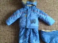 Продам зимний комбинезон трансформер