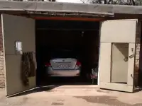 Сдам гараж на длительный срок, ул. Театральная 41