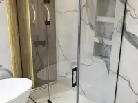 Стеклянные душевые на заказ, фотография 2