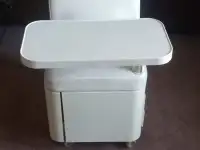 Маникюрный стол maletti baby