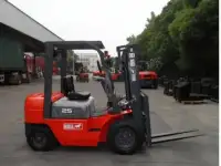 Дизельный вилочный погрузчик BULL FD 25 DE