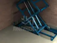 Гидравлический лифт транспортирует груз за Вас!