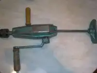 Дрель механическая  ручная