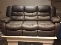 Перетяжка мягкой мебели