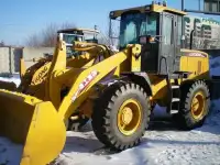 Фронтальный погрузчик XCMG LW300FN в Тольятти от официального представителя завода в РФ, фотография 2