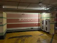 Продается место на закрытой стоянке, 26.7 м2