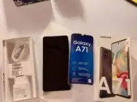 Продам телефон